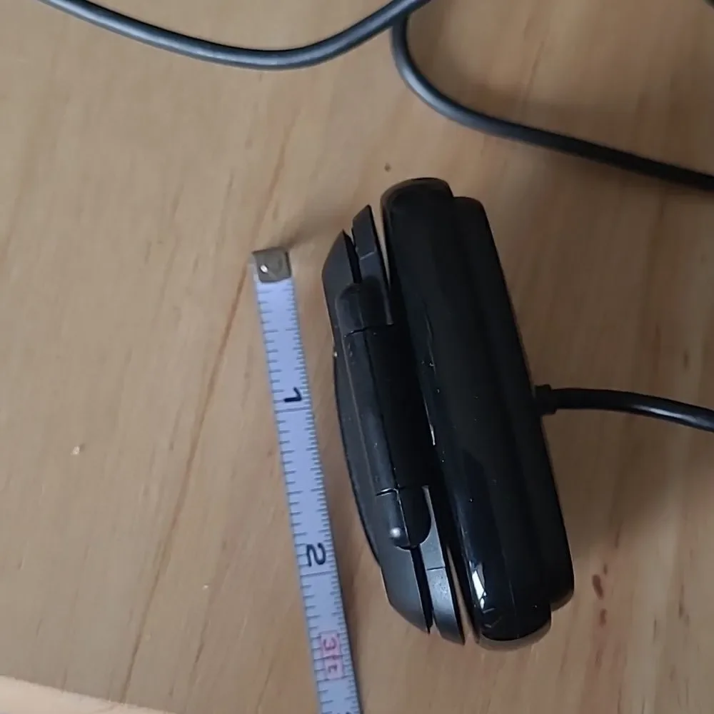 Logitech Hd720P Webcam Built In Microphone Usb cord connected